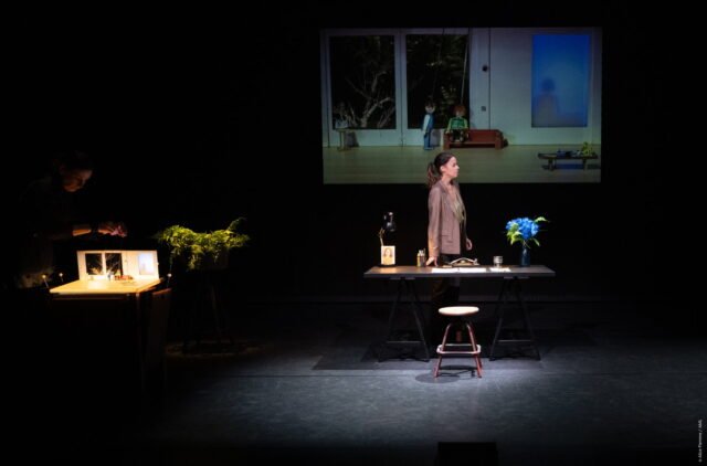 Avignon OFF: “Sự im lặng của Claire Lagrange”, “Hamlet một