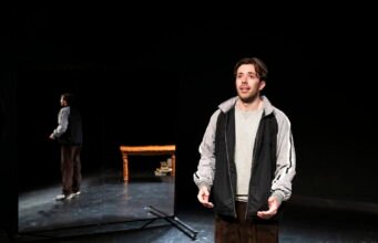 Avignon Off: “Bây giờ tôi chỉ viết bằng tiếng Pháp”, “Hamlet #Sự kết thúc của một tuổi thơ”… Khám phá lựa chọn trong ngày của chúng tôi