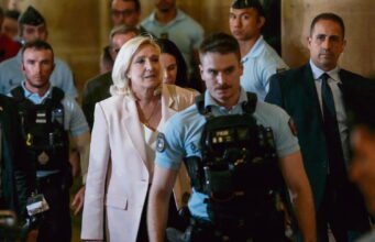 Bầu cử tổng thống 2027: Marine Le Pen, bị kết án và ứng cử viên bị quản chế