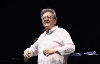 Bầu cử tổng thống năm 2027: với các vùng sinh thái, Jean-Luc Mélenchon phác thảo dự án cải cách lãnh thổ của mình