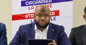 Bị buộc tội trong một báo cáo của ULCC về tội tham nhũng, Stéphane Vincent đã mạnh dạn chuẩn bị cho một quá trình chuyển đổi mới. Tin tức mới nhất từ Haiti: Chính trị, An ninh, Kinh tế, Văn hóa.