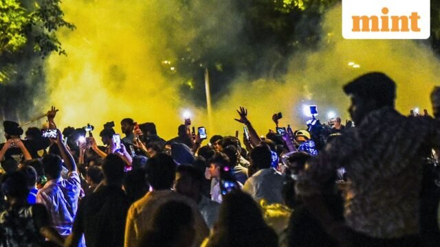 CJP phản đối: Cảnh sát Delhi đăng ký vụ ném