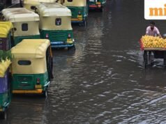 Cảnh sát Gurugram đưa ra thông báo WFH tới các văn phòng công ty trong bối cảnh đường bị sập, ngập úng và ùn tắc giao thông vô tận