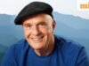 Câu nói trong ngày của tác giả bán chạy nhất Wayne Dyer: “Những phán xét khiến chúng ta không nhìn thấy điều tốt đẹp nằm…”.