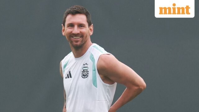 Chiếc giày vàng vẫn khó nắm bắt đối với Messi: