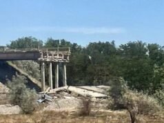 Chiến tranh Ukraine: Đường tiếp tế của Nga hứng thêm đòn, Ukraine phá hủy hai cây cầu trên lãnh thổ bị chiếm đóng
