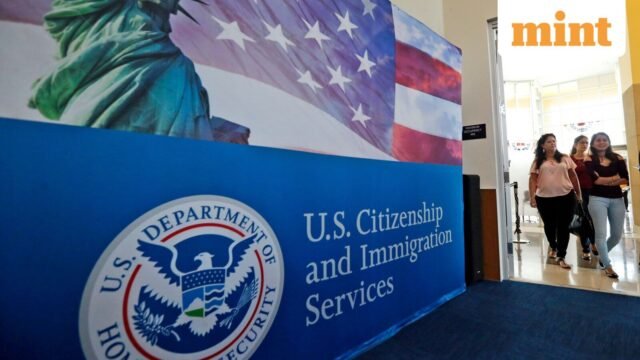 Chính sách của Trump khiến những người nộp đơn nhập