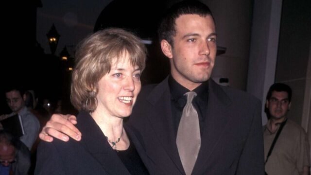 Chris Affleck, mẹ của diễn viên Ben và Casey Affleck,