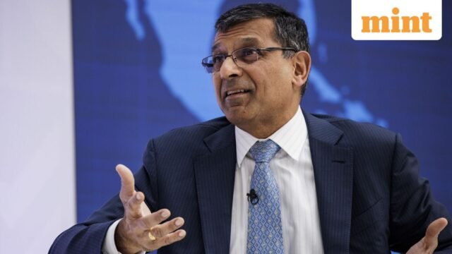 Cựu thống đốc RBI Raghuram Rajan tham gia cuộc đánh