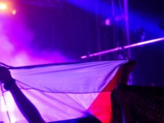 DJ Barbara Butch phản ứng sau buổi hòa nhạc bị gián đoạn ở Grenoble