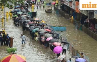 Dự báo thời tiết TRỰC TIẾP: Mumbai, Nainital trong tình trạng cảnh báo màu cam IMD có nhiều mưa rào hơn; Delhi và Kolkata chuẩn bị đón đợt mưa ẩm khác