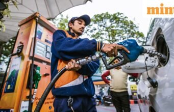 Giá xăng, dầu diesel hôm nay: Kiểm tra giá nhiên liệu ở Delhi, Mumbai, Bengaluru và Kolkata vào ngày 14 tháng 7 khi giá dầu Brent tăng trở lại