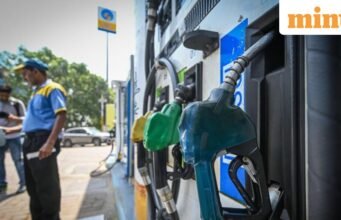 Giá xăng và dầu diesel hôm nay: OMC có điều chỉnh giá nhiên liệu ở Delhi, Mumbai và các thành phố khác sau khi Nayara Energy giảm giá không?