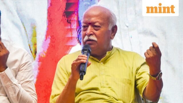 Giám đốc RSS Mohan Bhagwat cho biết người LGBTQ+ là