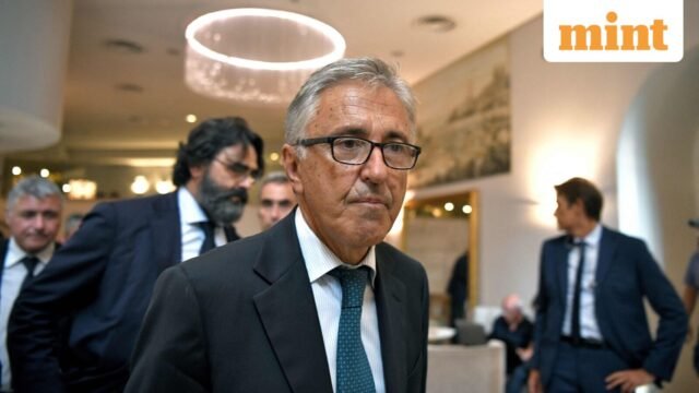 Giovanni Castellucci, cựu giám đốc Autostrade per l'Italia, bị kết
