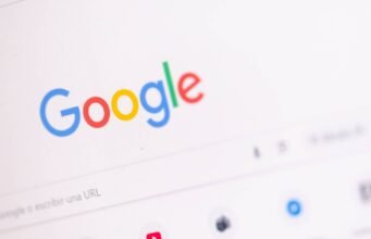 Google: lần đầu tiên sau 22 năm, tập đoàn đa quốc gia thua lỗ và phải vay nợ