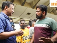 Hàng E20: Arvind Kejriwal tương tác với người dân trên đường phố Delhi để hiểu tác động, nói ‘Mọi người đều gặp nạn’