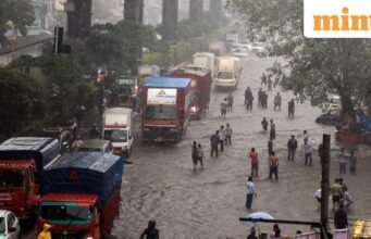 IMD đưa ra cảnh báo mưa cực lớn cho Chhattisgarh, Maharashtra và Gujarat