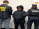 Kẻ trốn chạy gian lận COVID bị truy nã gắt gao nhất của FBI bị dẫn độ từ Jamaica sang Mỹ vì cáo buộc lừa đảo 32 triệu đô la