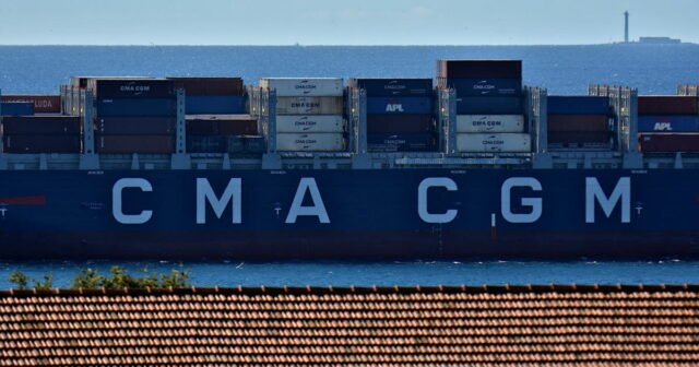 Kinh tế. CMA CGM của Pháp mua hoạt động hậu