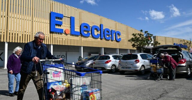 Leclerc công bố đầu tư 2,3 tỷ euro vào năm