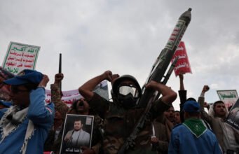 Lực lượng Houthi vừa tuyên bố phong tỏa đối với Ả Rập Saudi. Điều này có ý nghĩa gì đối với nền kinh tế toàn cầu?