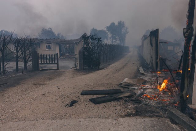 Megafire ở Gironde: tại Porge, một đêm vật lộn trong