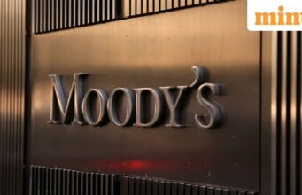 Moody’s Analytics: Kinh tế toàn cầu hướng tới suy thoái mạnh, Ấn Độ ‘cũng có thể mất một bước’