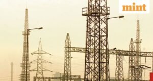 Một số discoms có thể cung cấp điện thông qua mạng lưới phân phối hiện có