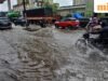 Mưa Mumbai TRỰC TIẾP: Nhà chức trách cảnh báo ‘mưa lớn’ trong bối cảnh cảnh báo đỏ của IMD, công bố số đường dây trợ giúp khẩn cấp