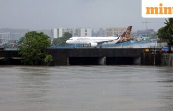 Mưa ở Delhi và Mumbai làm gián đoạn các chuyến bay: Air India, IndiGo và SpiceJet đưa ra khuyến cáo du lịch