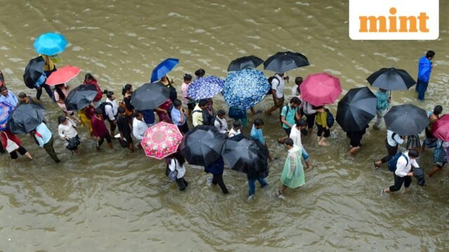 Mưa ở Mumbai: Các khu vực quan trọng như Worli
