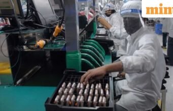 Nội các phê duyệt kế hoạch sản xuất di động trị giá 62.500 tỷ rupee để thúc đẩy sản xuất, xuất khẩu