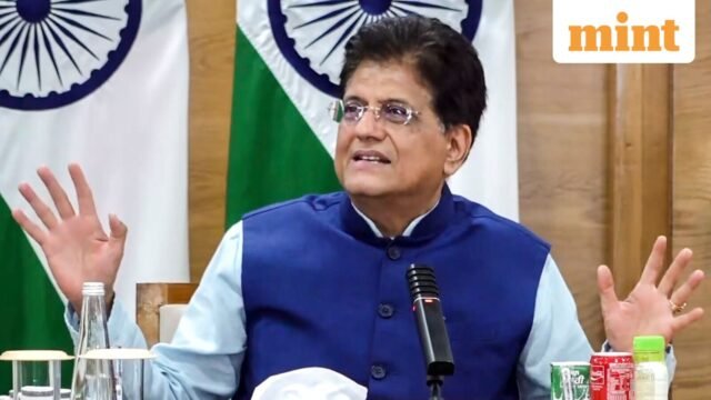 Piyush Goyal gọi báo cáo về sự bế tắc của