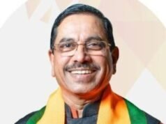 Pralhad Joshi được bổ sung trách nhiệm trong bộ giáo dục sau khi Dharmendra Pradhan từ chức. Anh ấy là ai?