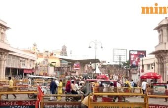 Ram Temple Trust khẳng định rằng mọi khoản quyên góp đều được đảm bảo an toàn; chứa hơn 30 kg vàng và 1.518 kg bạc
