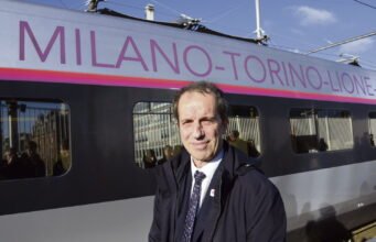 SNCF Voyageurs: Jean Castex dỡ bỏ Christophe Fanichet, các công đoàn đạt được sự kết thúc của kế hoạch tái cơ cấu “điểm đến 2030”