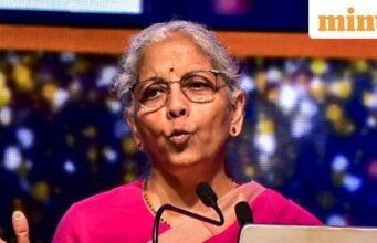 Sitharaman kêu gọi chế độ thân thiện với người nộp thuế, giảm kiện tụng