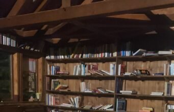 Strasbourg. Kho sách ở Orangerie Park bị phá hoại hai lần