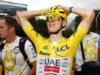 Tadej Pogacar nhìn lại cuộc kiểm tra chống doping của mình vào lúc nửa đêm