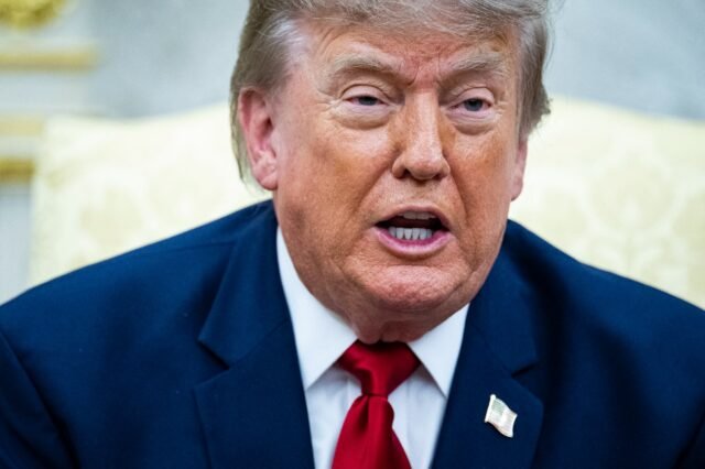 Tấn công tình dục: bị kết tội, Donald Trump trả
