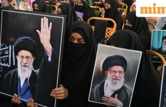 Tang lễ Ali Khamenei: Ai được mời từ Ấn Độ và ai sẽ tham dự – Danh sách đầy đủ các lãnh đạo BJP, Quốc hội và PDP được mời