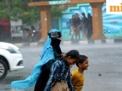 Tin tức thời tiết Ấn Độ TRỰC TIẾP: Tuyến đường ‘Thiếu liên kết’ đến Mumbai mở cửa trở lại sau khi bị đóng cửa sau mưa lớn và lở đất