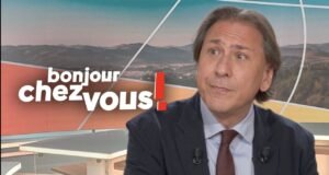 “Tôi không muốn chiến dịch trở thành vở kịch dài tập hợp pháp của Marine Le Pen”