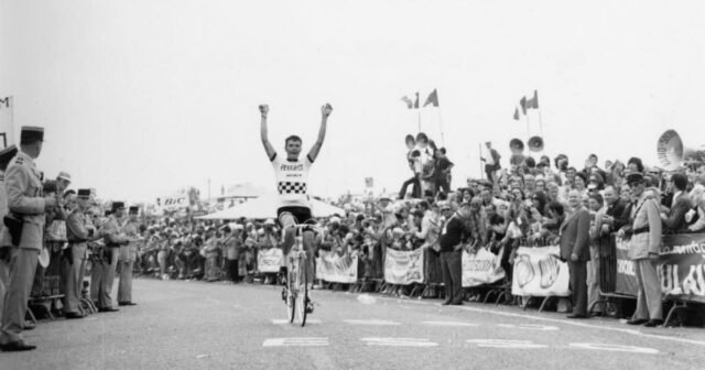 Tour de France 2026 Đường mòn dê, sỏi và xe