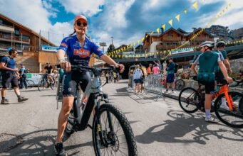 Tour de France 2026 Những con đèo thần thoại và ngôi làng lừng danh đến vinh quang Seixas… Trải nghiệm không khí chặng 20 giữa Bourg d’Oisans và Alpe d’Huez