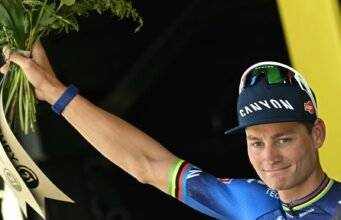 Tour de France 2026, chặng 9: Van der Poel tăng nhiệt
