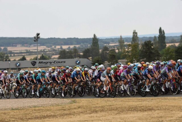 Tour de France, chặng 12: Tim Merlier ở vị trí
