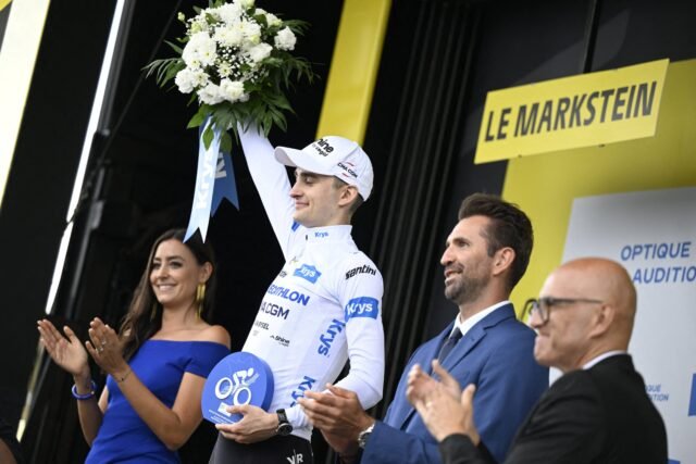 Tour de France, chặng 14: Pogacar đè bẹp, Seixas đảm