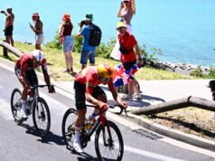Trực tiếp Tour de France 2026. Cuộc ly khai đang chật vật hình thành, một điều may mắn cho những người chạy nước rút? Đi theo chặng thứ 17 giữa Chambéry và Voiron